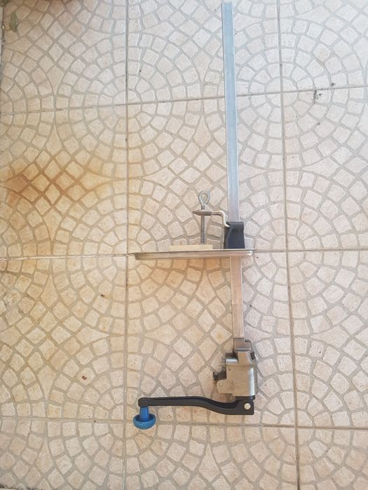 Abridor de latas industrial