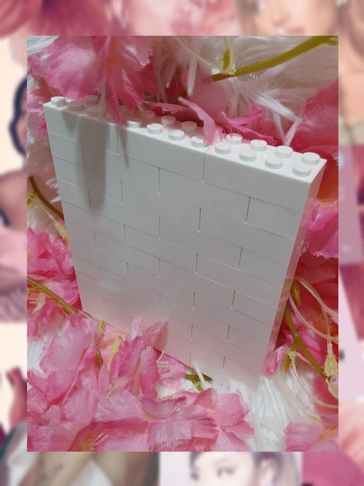 Ariana Grande Puzzle Block