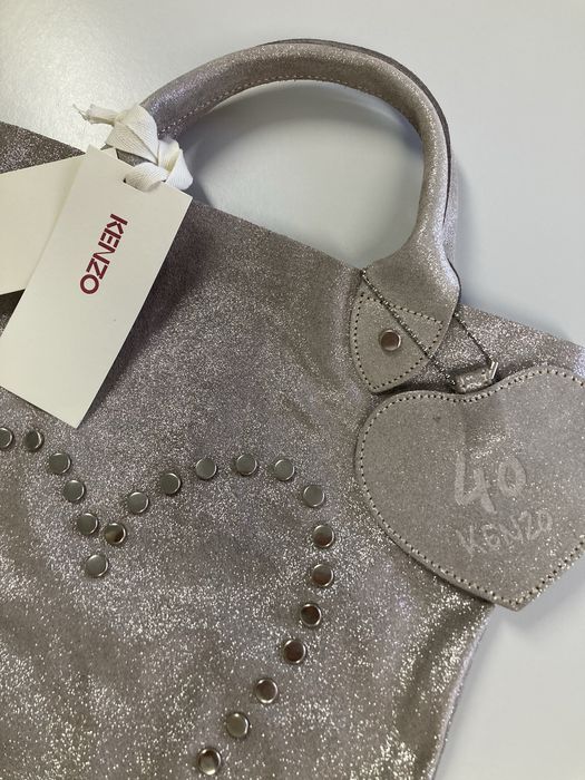 Mala Kenzo 100% pele prateada brilhante