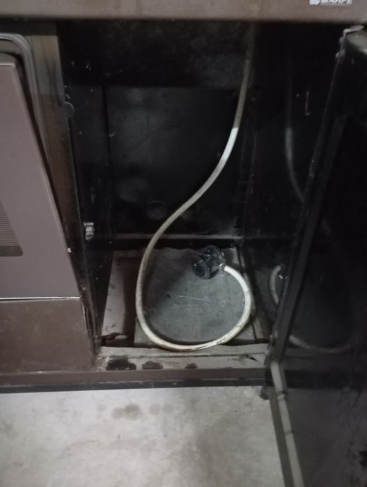 Fogão a gás cor castanho