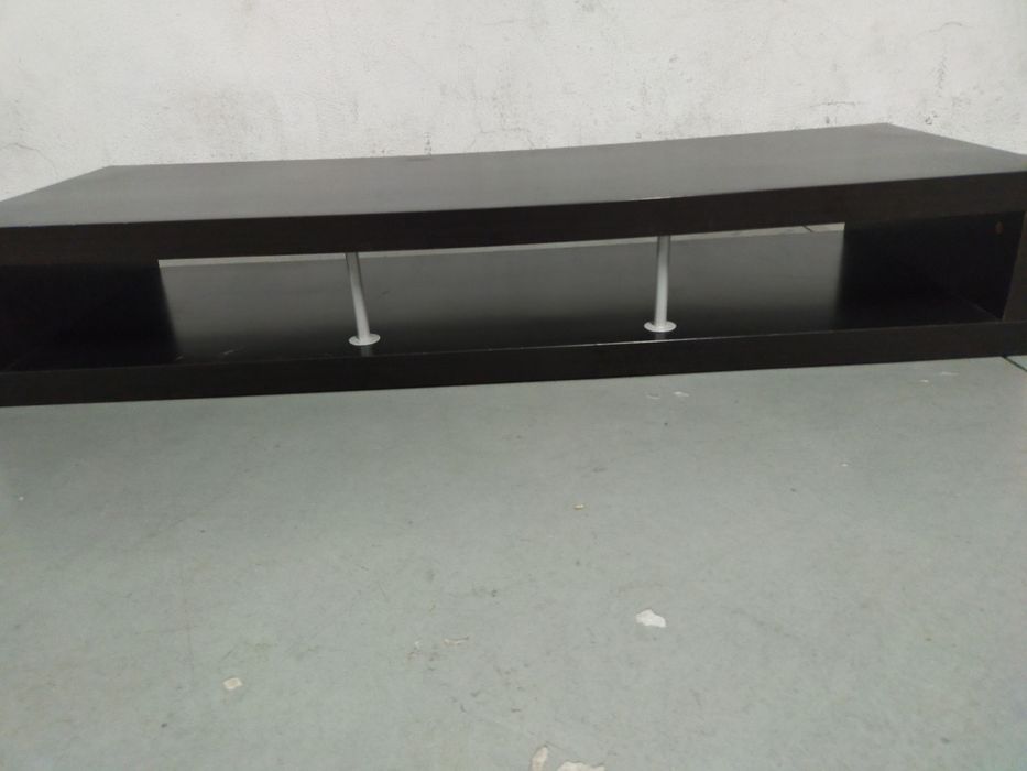 Móvel baixo para TV
