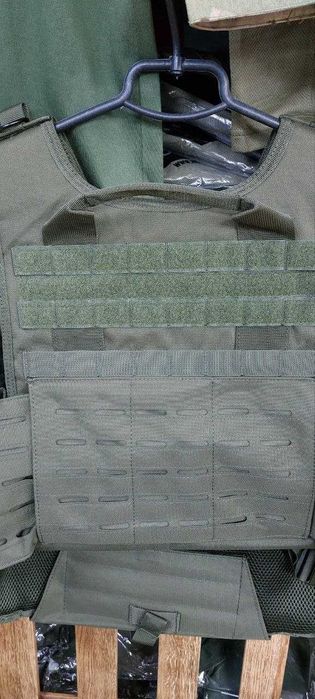 Плитоноска Mil-Tec LASER CUT CARRIER VEST. Новий товар.