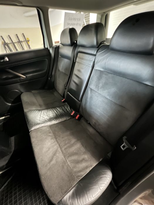 VW Passat HighLine 1.9tdi 130cv (AVF)C/Gancho de reboque de origem,jante 17 - 225/45/17