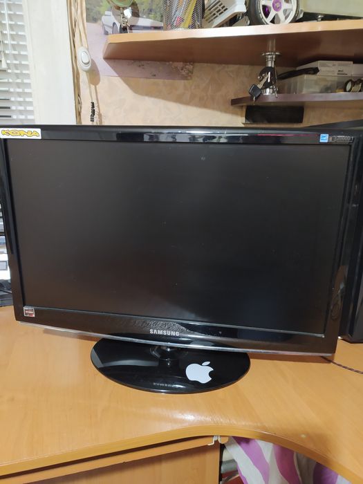 Продам мониторы  б/у