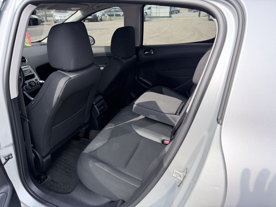 Peugeot 308 /2012 р/ Автомат
