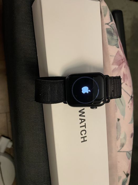Apple watch se 44 mm
