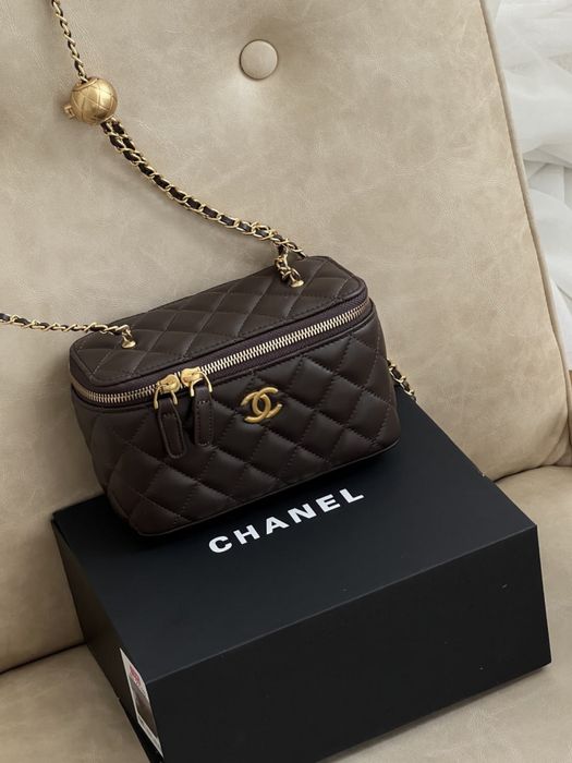Сумка Chanel Classic Lambskin Pearl Crush Vanity Bag Premium
