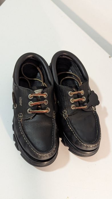 Туфлі. Топсайдери. Шкіра. Kickers. 41 р