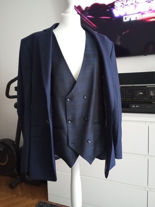 Garnitur ślub, studniówka ,nowy Giacomo Conti