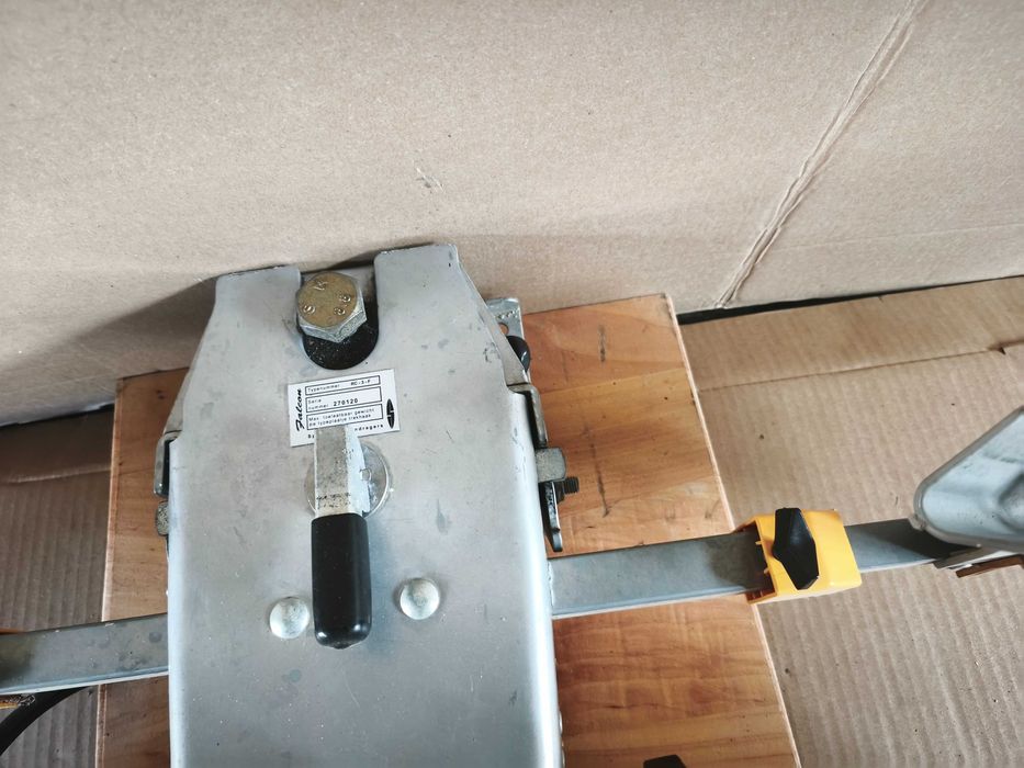 Bagaznik na trzy rowery na hak 75kg udzwig uchylny Spinder