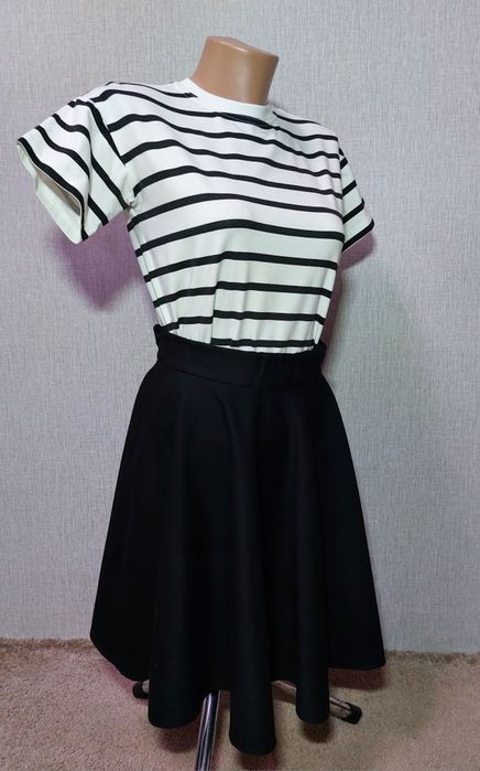 Школьная черная юбка Viani. Размер 158-164, на 13-14 лет.