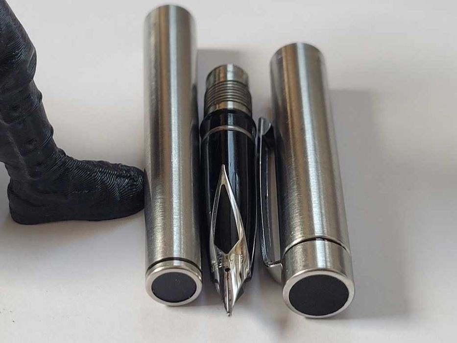 SHEAFFER Targa 1001 Brushed stainless steel, CP trim, steel nib - Classic - 1980