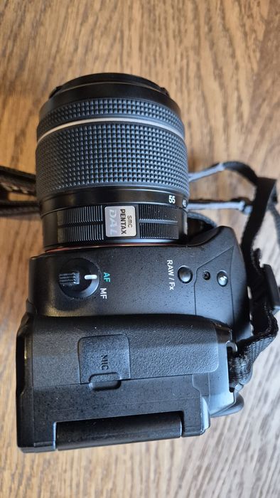 Aparat Pentax K-S2 + obiektyw 18-55 mm jak nowy