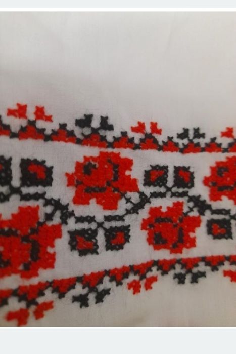 Вишиванка жіноча