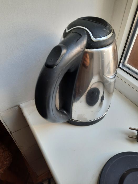 Електро чайник на запчастини