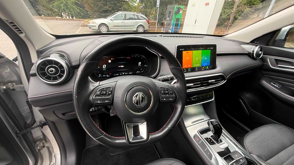 MG EHS 1.5 T-GDI PHEV Luxury — 2022 — 81.000  km — IVA Dedutivel