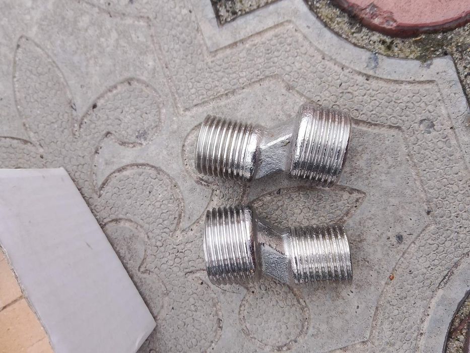 Ексцентрики для змішувача з чашками