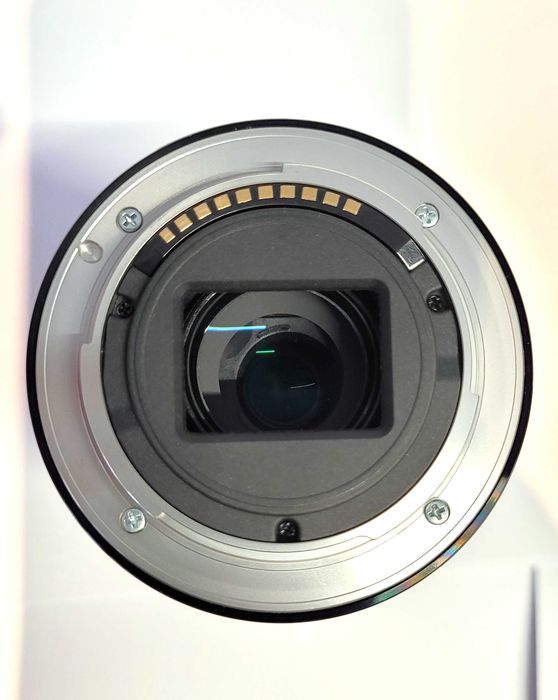 Nowy obiektyw sony E 55 – 210 mm F4.5-6.3 OSS + filtr GWARANCJA !