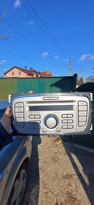 Автомагнітола форд фокус оригінальна.