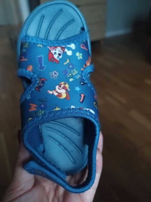 Kapcie sandały psi patrol r. 25