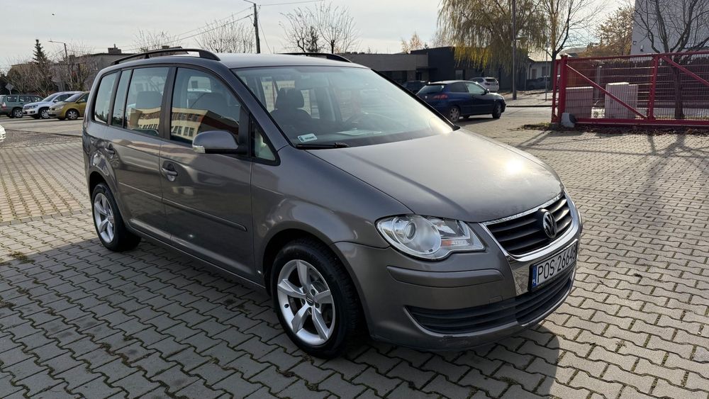 Volkswagen Touran 1.9 TDI 105 KM 7-osobowy 6-bieg