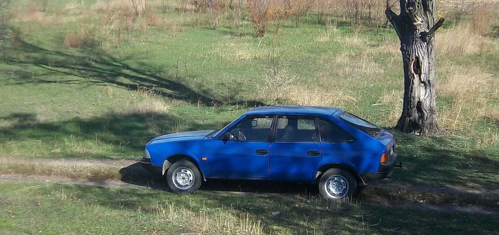 Продам автомобіль москвич М214139