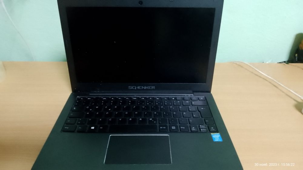 СРОЧНО Продам Ноутбук SCHENKER i7 6500u на запчасти или под востонавле