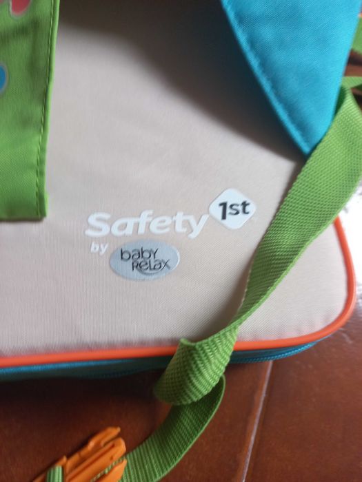 Safety 1st - Assento Dobrável Travel Booster