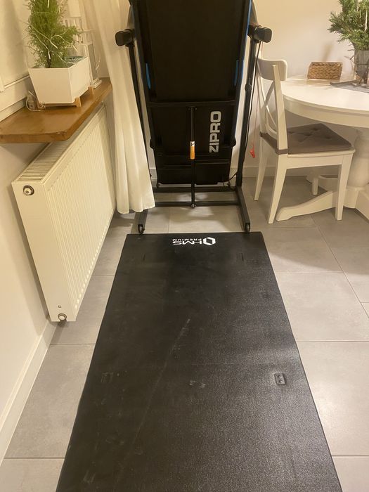 Mata pod sprzęt fitness, bieżnię HMS MPS16