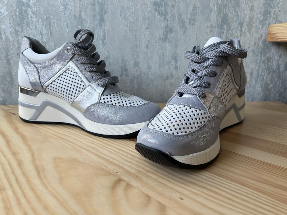 Кросовки лето размер 40 /26 см стелька