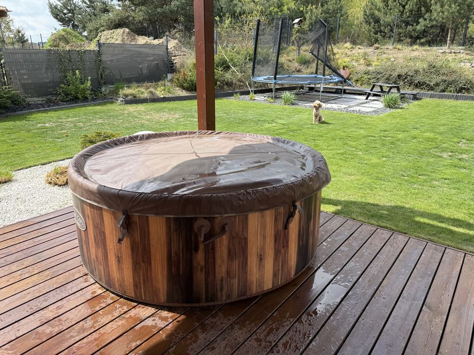 Nadmuchiwane jacuzzi Helsinki AirJet 1,8 x 0,66m - BESTWAY 60025