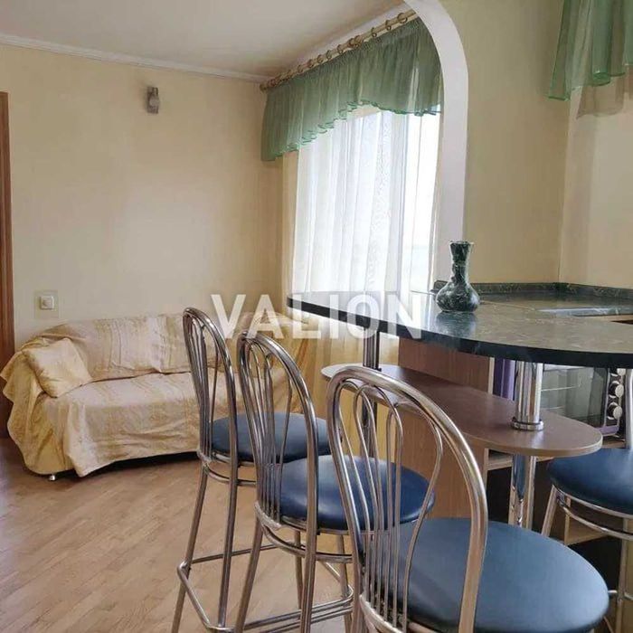 Продаж 2кім. квартири з ремонтом, бульв. Верховної Ради, метро Дарниця