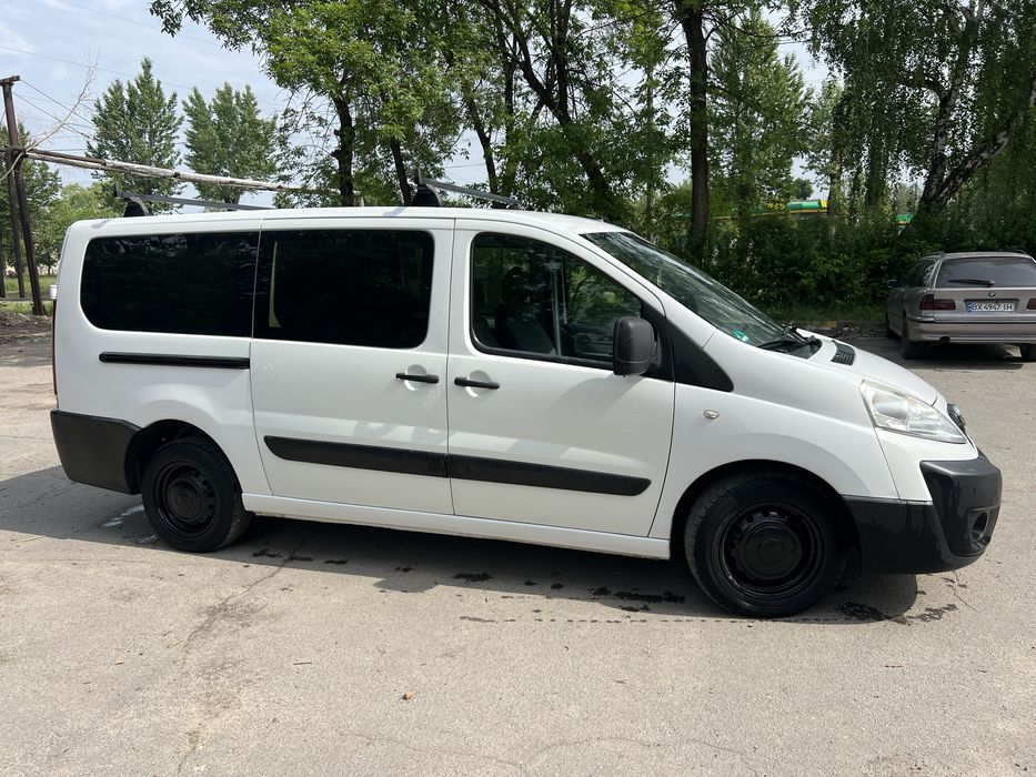 Продам Скудо 8+1