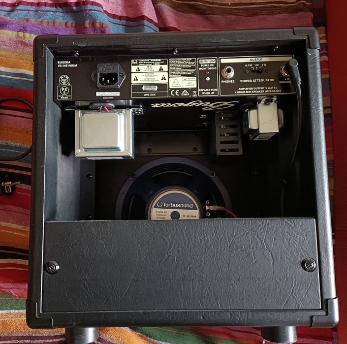 Amplificador guitarra Buguera v5 infunium (válvulas)