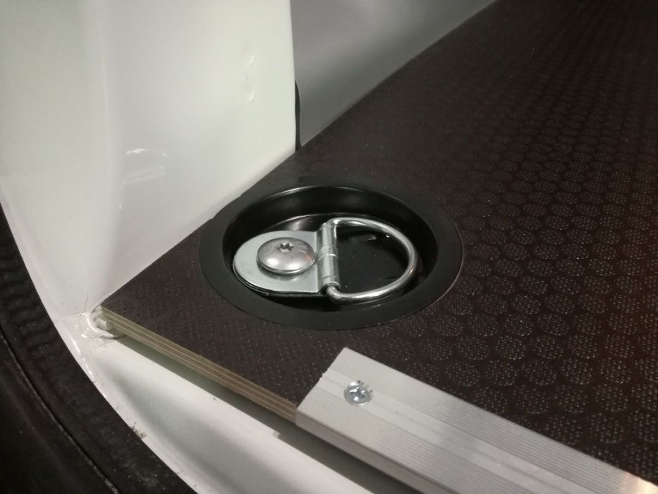 Peugeot Partner L1 - podłoga ze sklejki brązowej 9mm !!
