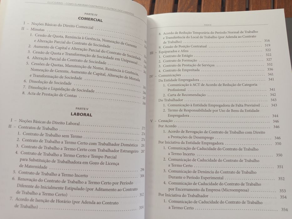 Livro "Elucidário" em óptimo estado
