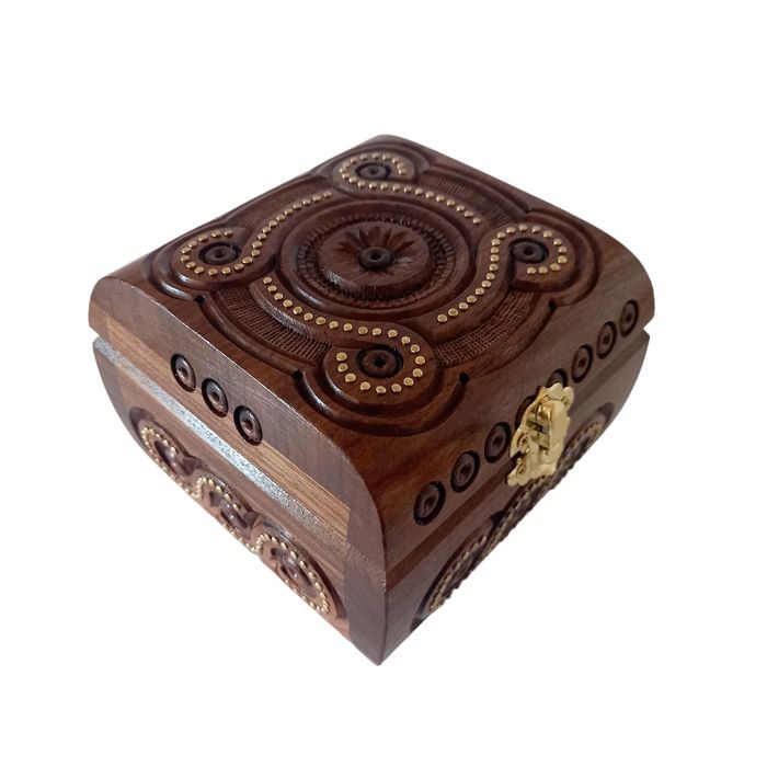 Шкатулка дерев'яна,різьблена