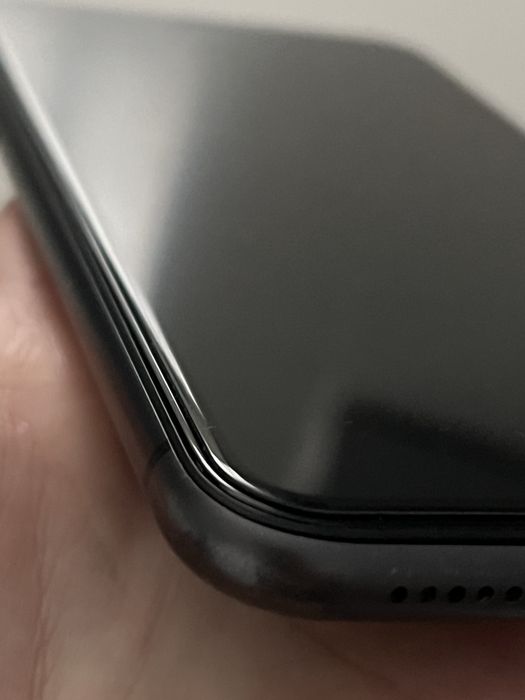 iPhone 11 256ГБ | акумулятор 83%