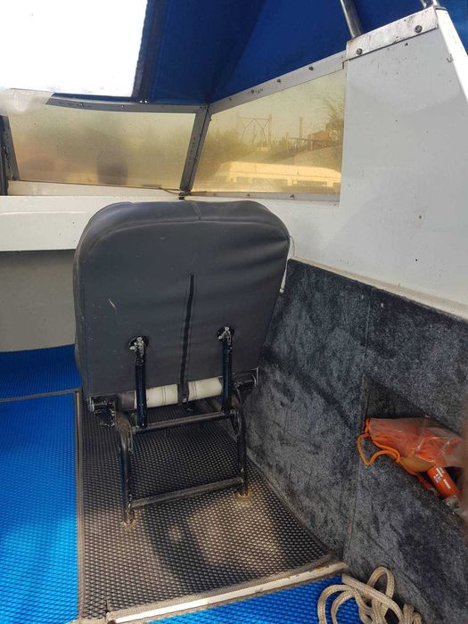 Катер Продаю все що до него