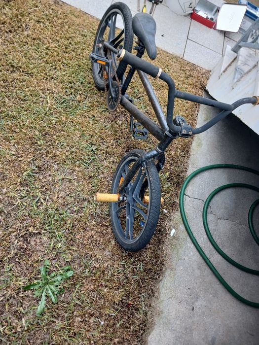 Bicicleta  bmx usada