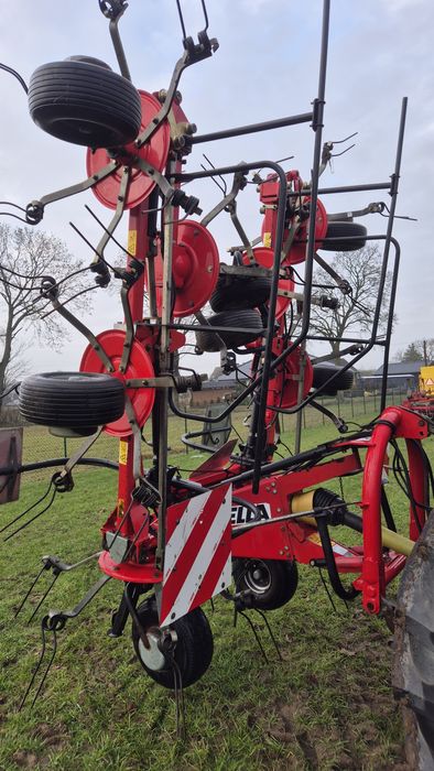 Przetrząsarka do siana Fella TH 900 D Hydro  9m