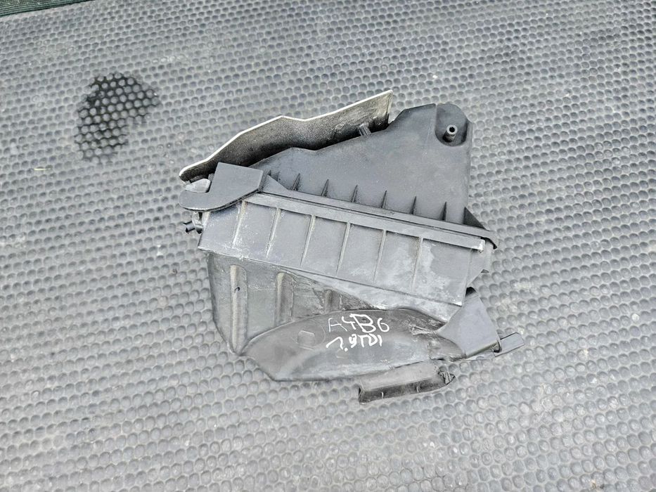 Obudowa 038133835J Filtra Filtr Powietrza Pokrywa 1.9 TDI Diesel Audi A4 B6 B7