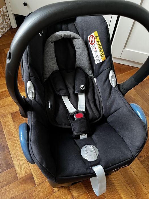 Fotelik nosidełko maxi cosi cabriofix z bazą