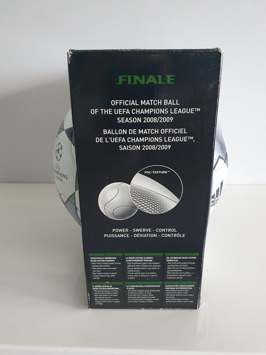 Piłka meczowa UCL Finale 8 Champions League matchball ball OMB