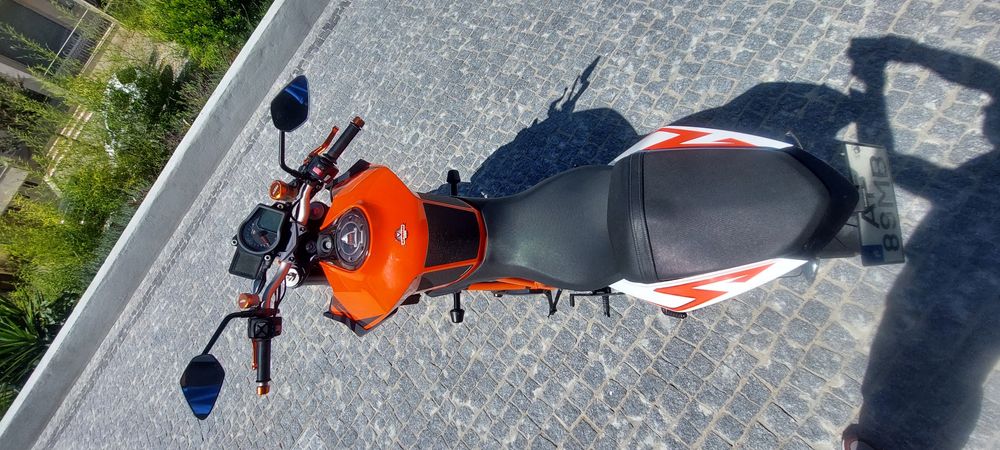 ktm 1000cc