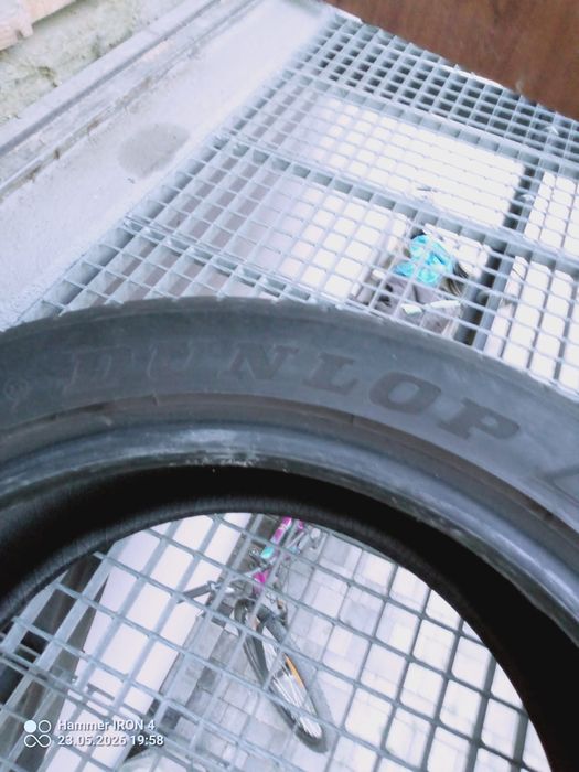 Opony Dunlop 245/45 R18 100Y