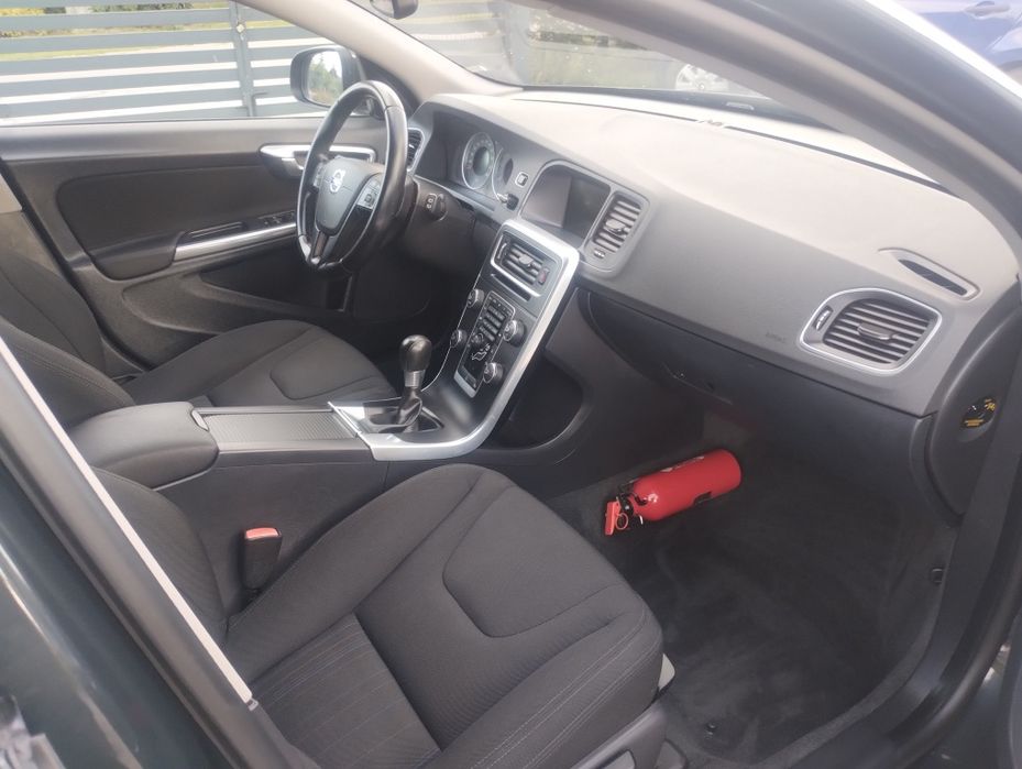 Volvo V60 - 1.6 HDI- 116km- Przebieg 220tyś-Orginał!!!