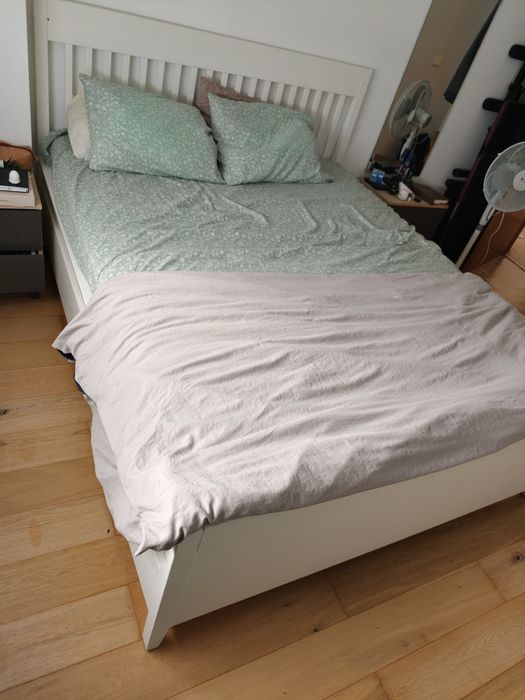 Cama casal IKEA IDANÄS 160x200cm com arrumação