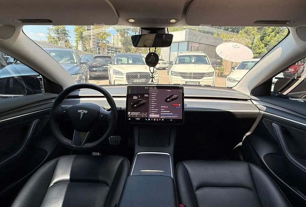 Tesla Model 3 Tesla Model 3 Dual Motor Long Rang/Performance
