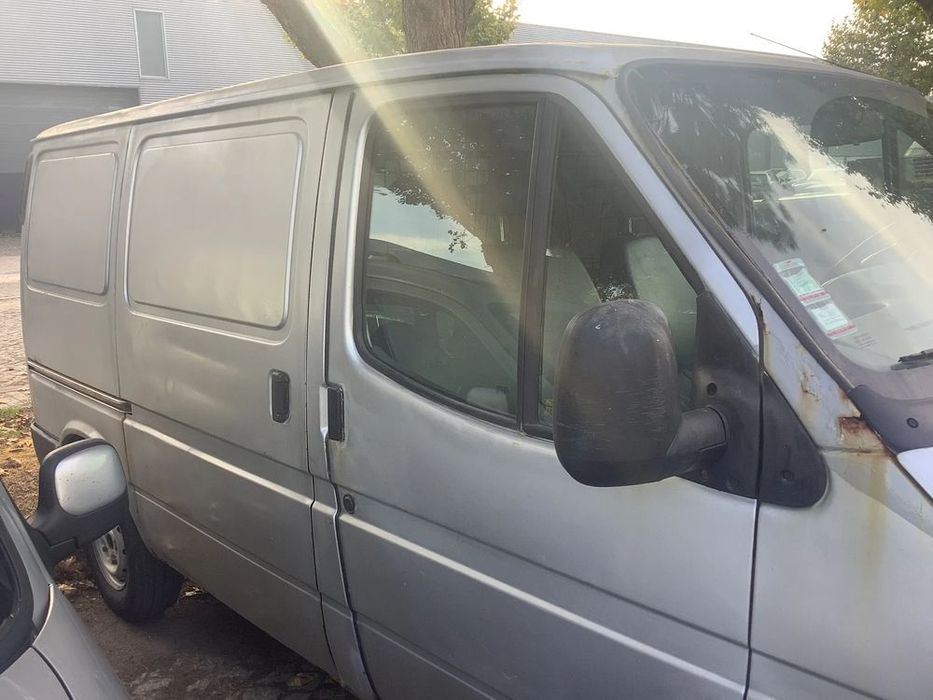 Ford Transit 2.5 TD de 2000 - Para peças